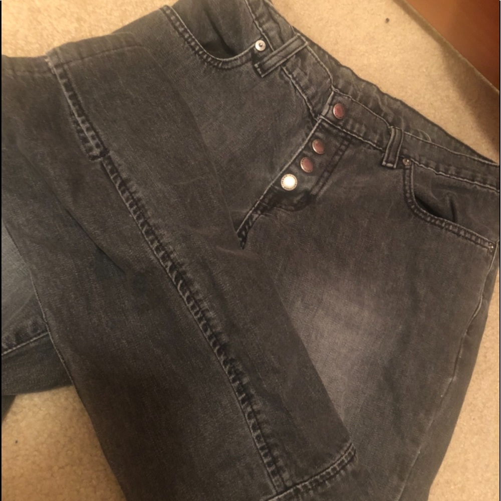 Black detailed jeans